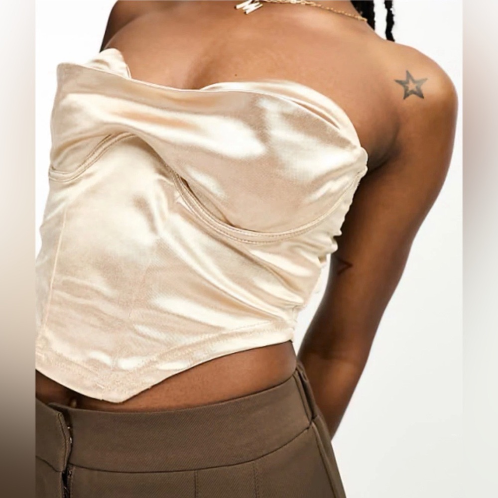 NWT NaaNaa Satin Corset Style Top In Champagne gold Size 10